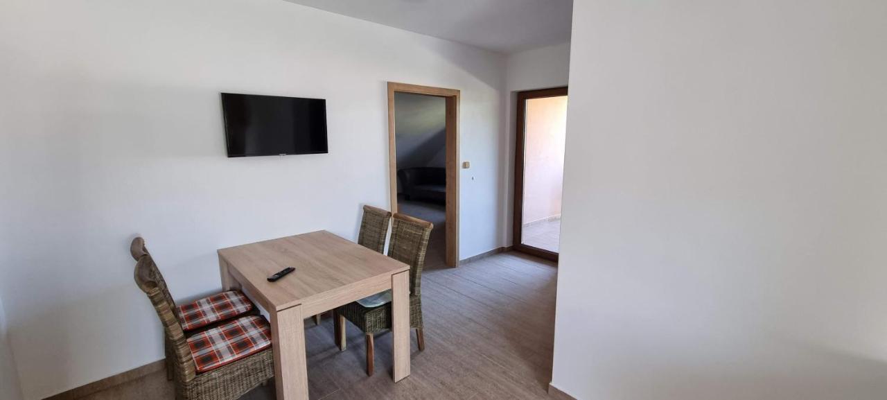 Apartmany Adieu 2 Třeboň 外观 照片